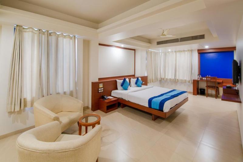 פונה Hotel Mint Montvert Baner מראה חיצוני תמונה